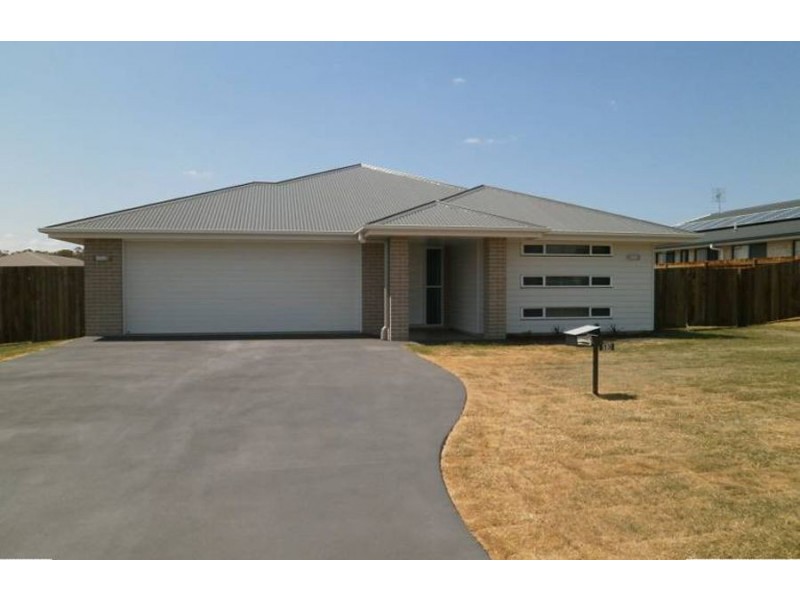 13 McIntosh Street, Westbrook QLD 4350