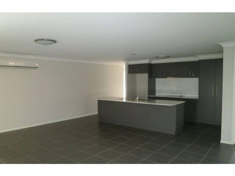 13 McIntosh Street, Westbrook QLD 4350