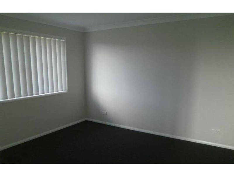 13 McIntosh Street, Westbrook QLD 4350