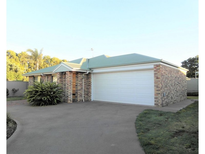 80b Weetwood Street, Newtown QLD 4350