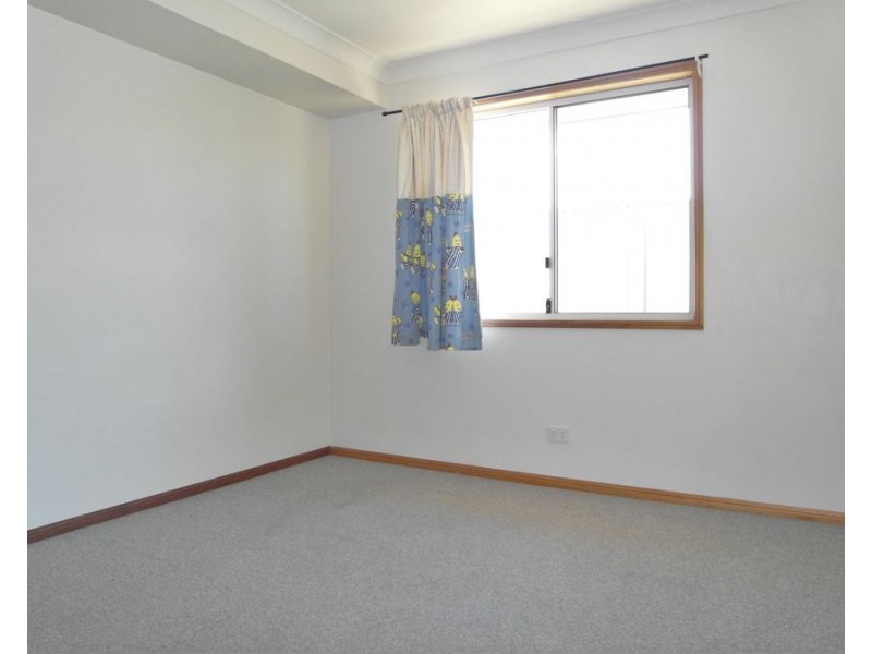 80b Weetwood Street, Newtown QLD 4350