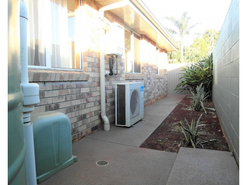 80b Weetwood Street, Newtown QLD 4350