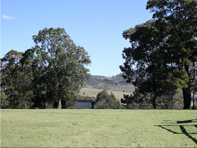 87 Lagoon Creek Road, West Haldon QLD 4359