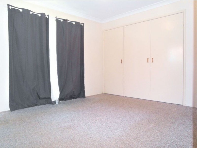 16 Bouganvillea Drive, Middle Ridge QLD 4350