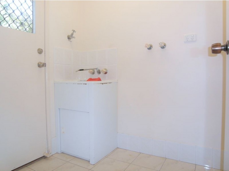 16 Bouganvillea Drive, Middle Ridge QLD 4350