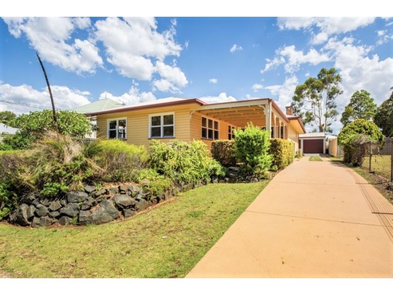 124 Taylor Street, Newtown QLD 4350