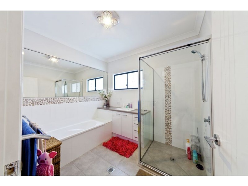 43 Hilltop Drive, Gowrie Junction QLD 4352