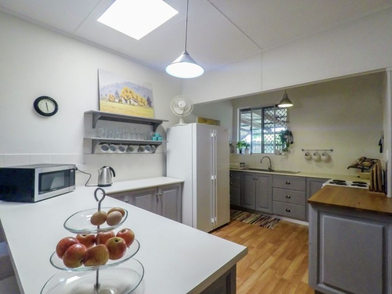 Centenary Heights QLD 4350