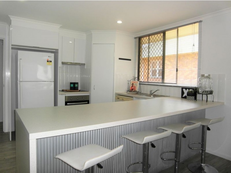 1/14 Lloyd Street, Harristown QLD 4350