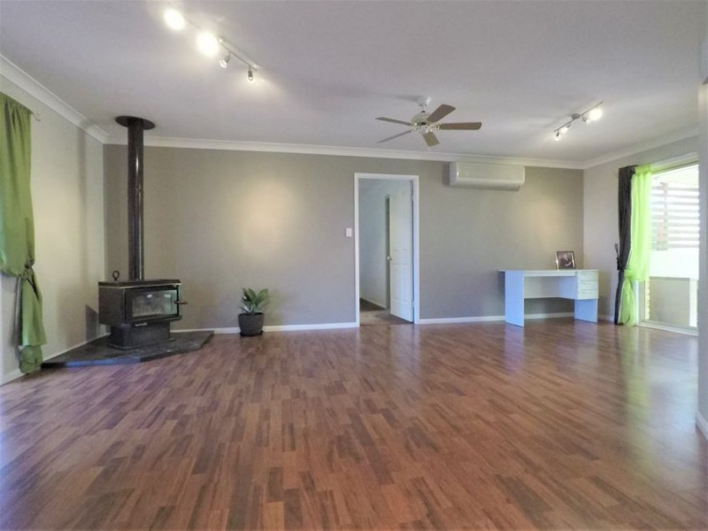 14 Redlands Drive, Gowrie Junction QLD 4352