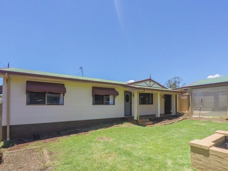 26 Priest Street, Rockville QLD 4350