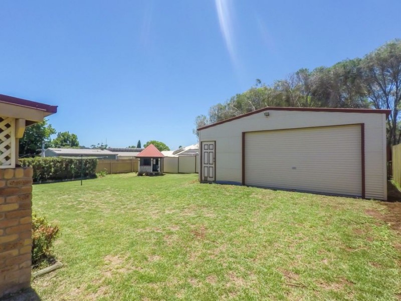 26 Priest Street, Rockville QLD 4350