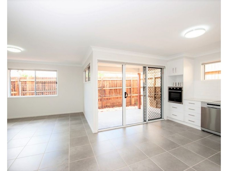 4/6 Link Street, North Toowoomba QLD 4350