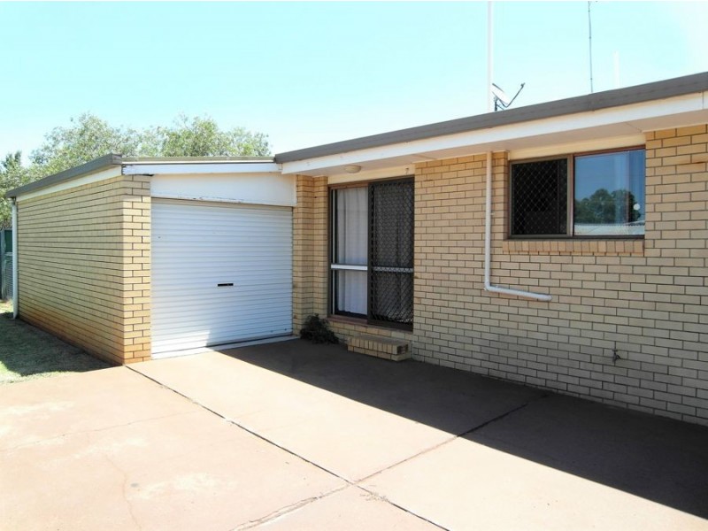 7/343 West Street, Harristown QLD 4350