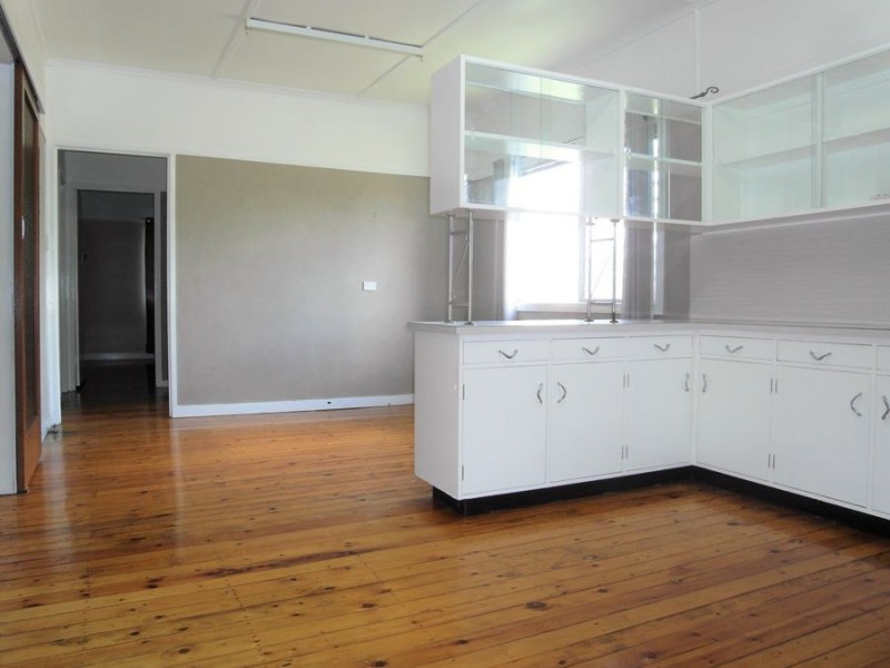 26 Elizabeth Street, South Toowoomba QLD 4350