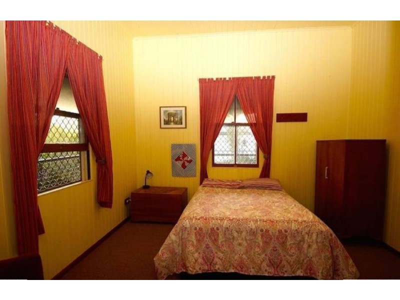 9 Lemnos Street, Harlaxton QLD 4350