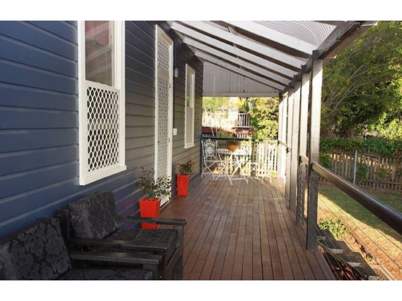 9 Lemnos Street, Harlaxton QLD 4350