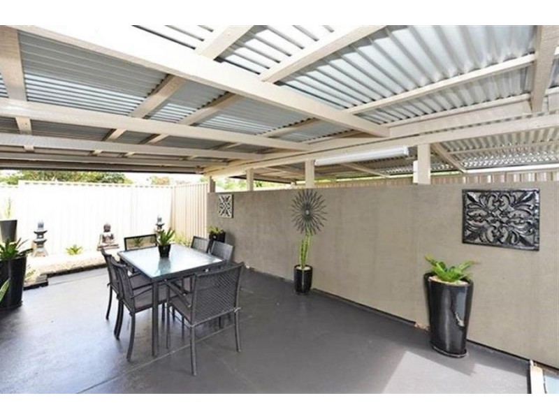 11 Hanlon Street, Newtown QLD 4350