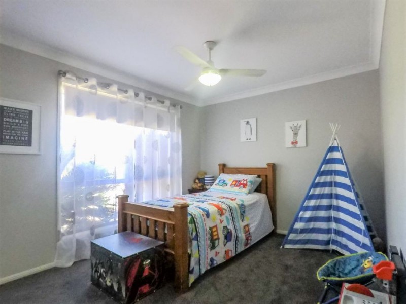 22 Patron Crescent, Glenvale QLD 4350