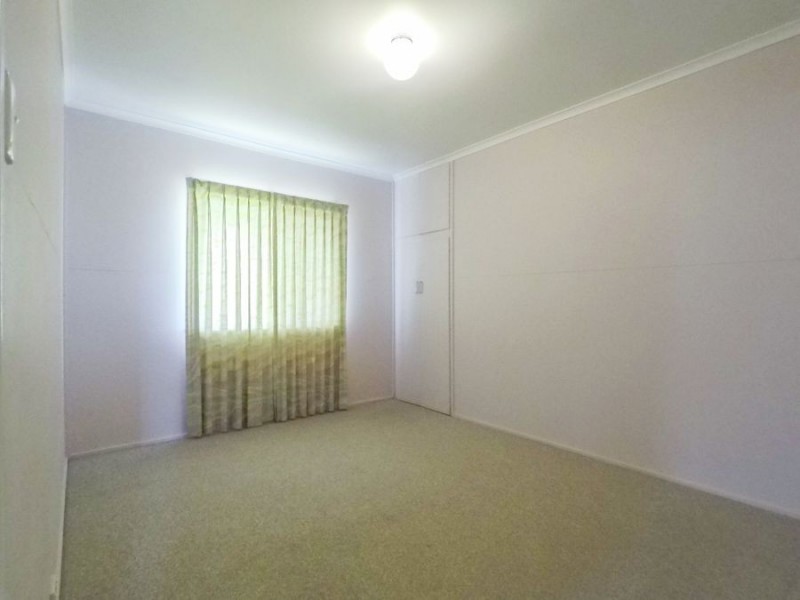39 Martini Street, Mount Lofty QLD 4350