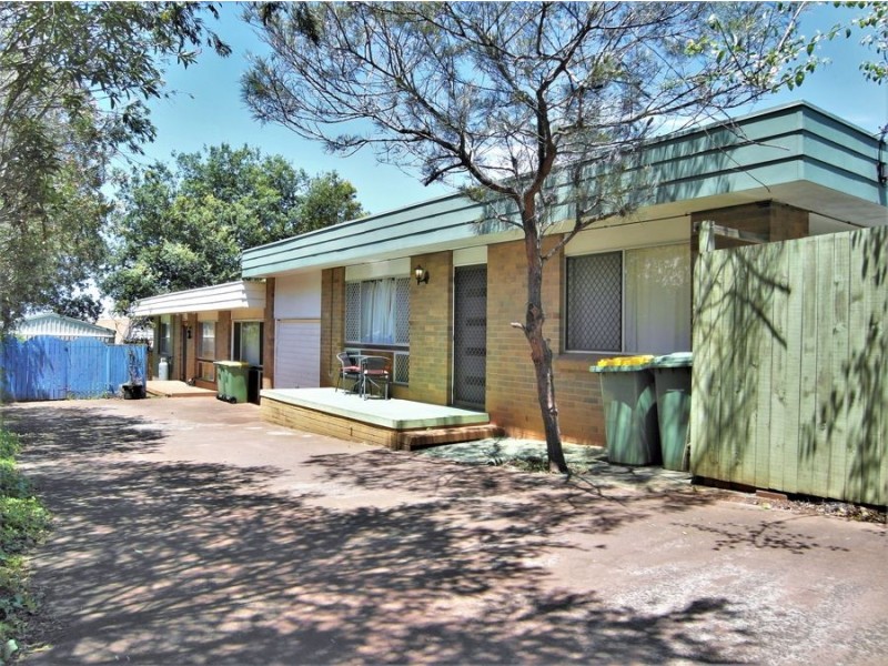 72 Hoey Street, Kearneys Spring QLD 4350