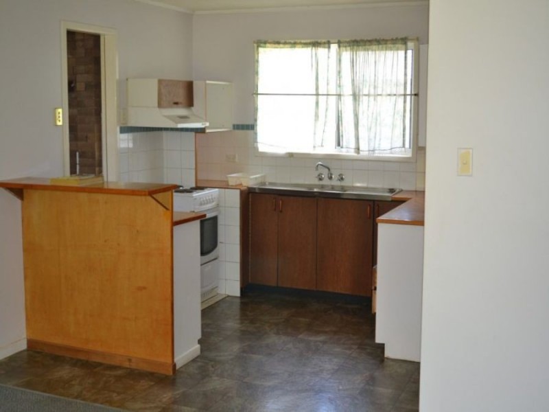 72 Hoey Street, Kearneys Spring QLD 4350