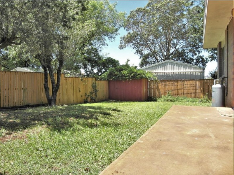72 Hoey Street, Kearneys Spring QLD 4350