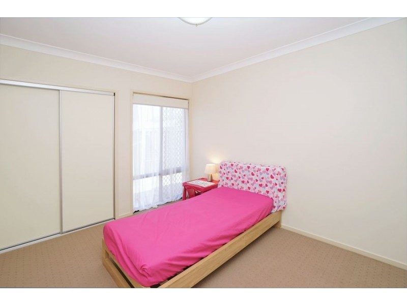 17 Vinnicombe Street, Kearneys Spring QLD 4350