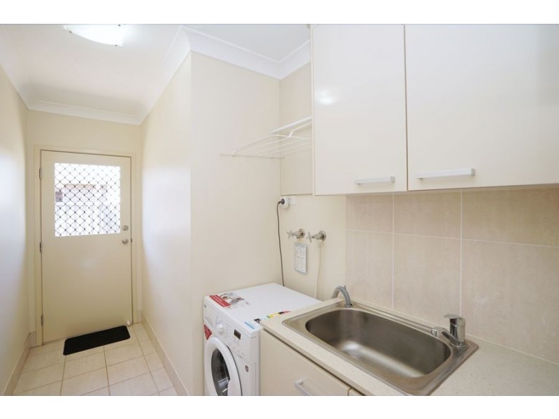 17 Vinnicombe Street, Kearneys Spring QLD 4350