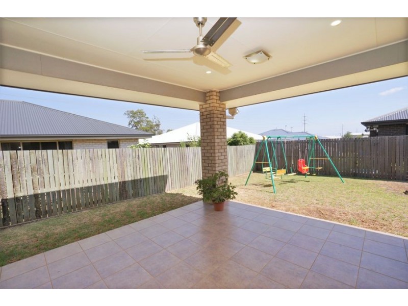 17 Vinnicombe Street, Kearneys Spring QLD 4350