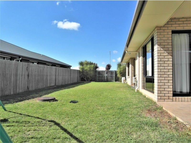 17 Vinnicombe Street, Kearneys Spring QLD 4350