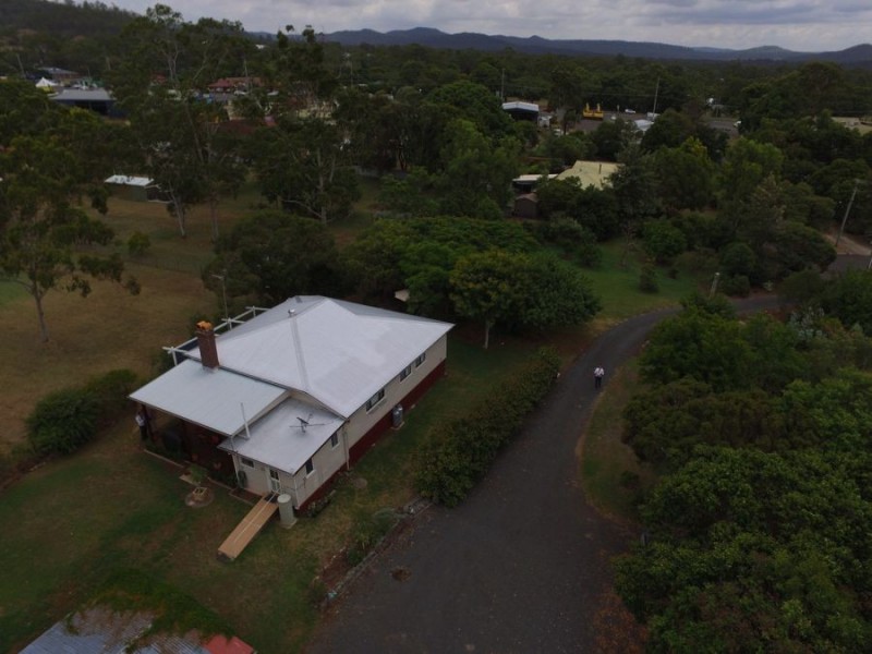 6 Karbul Crescent, Withcott QLD 4352