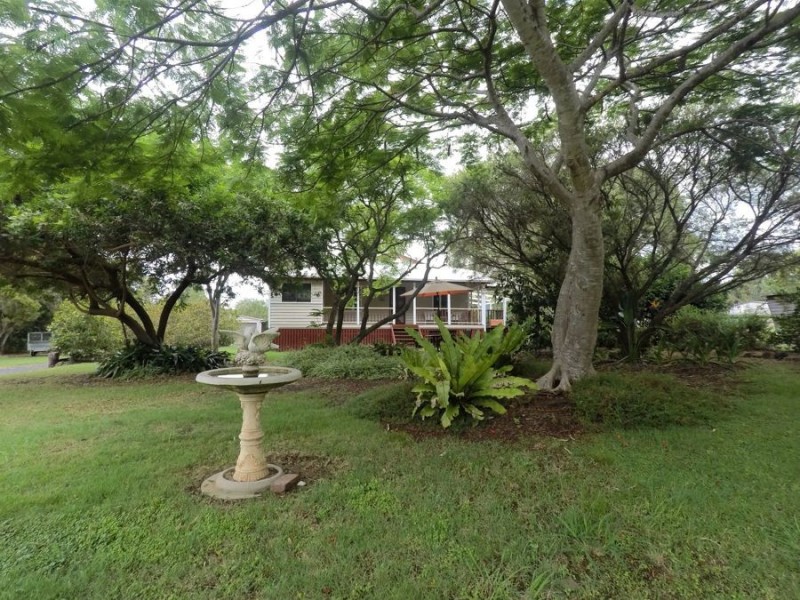 6 Karbul Crescent, Withcott QLD 4352