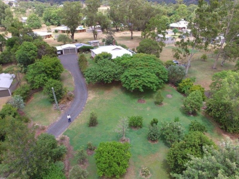 6 Karbul Crescent, Withcott QLD 4352