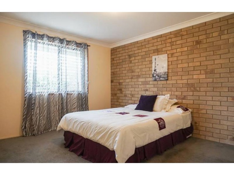 2/90a Alderley Street, Rangeville QLD 4350