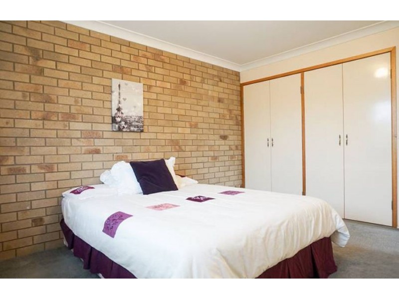 2/90a Alderley Street, Rangeville QLD 4350