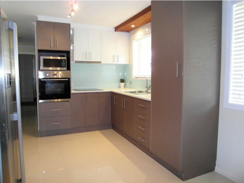 16 Gloucester Crescent, Darling Heights QLD 4350