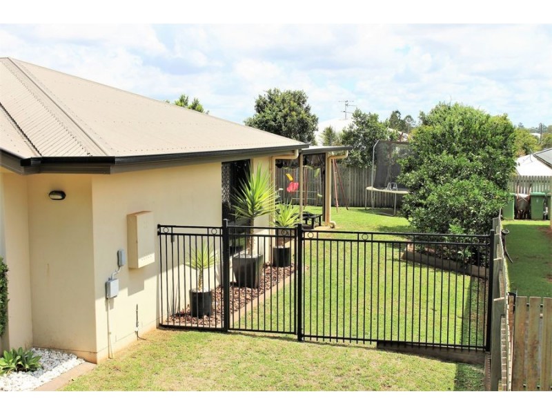 595 Hume Street, Kearneys Spring QLD 4350
