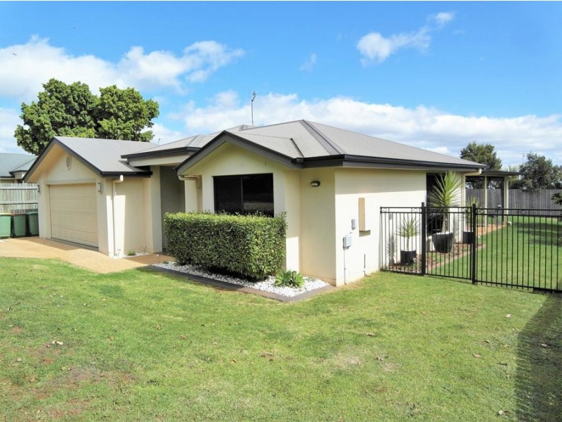 595 Hume Street, Kearneys Spring QLD 4350