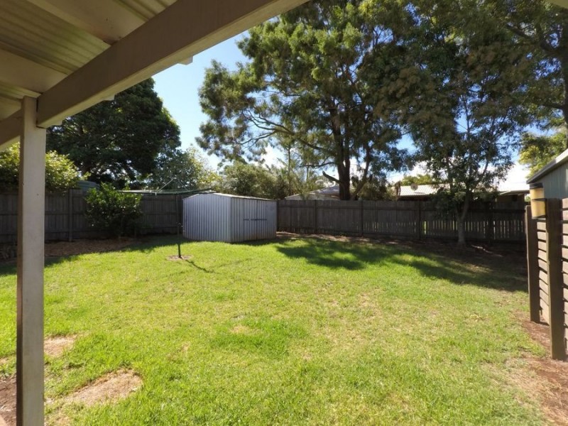 33 Seppelt Street, Wilsonton Heights QLD 4350