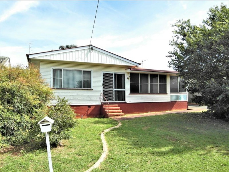 11 Druce Street, Wilsonton QLD 4350
