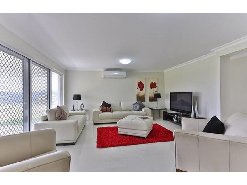 4 Wodalla Court, Hodgson Vale QLD 4352