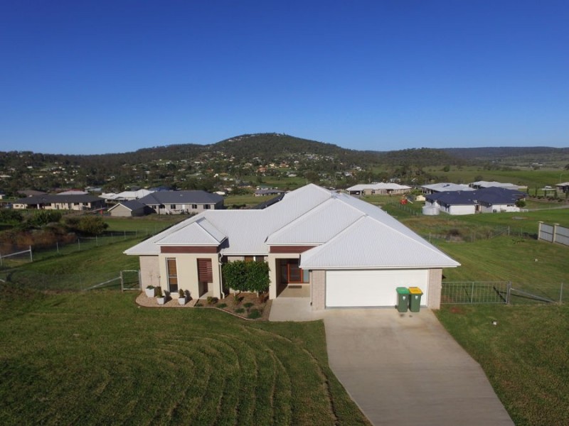 4 Wodalla Court, Hodgson Vale QLD 4352