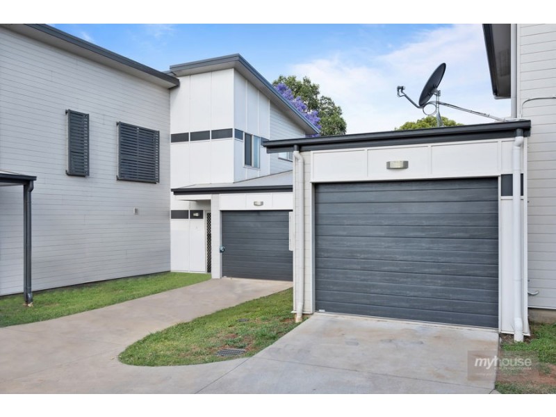 2/27 Park Street, Wilsonton QLD 4350