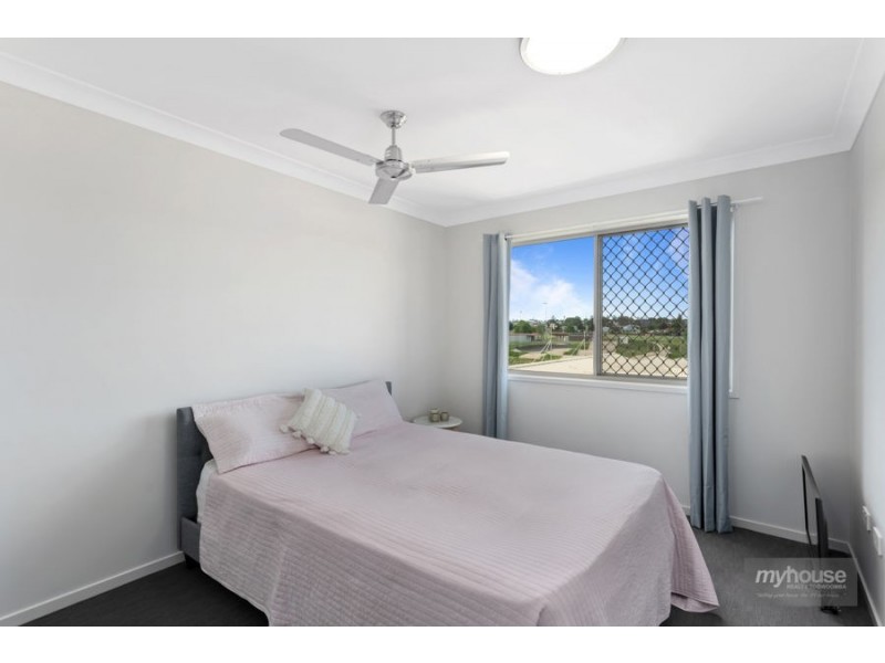 2/27 Park Street, Wilsonton QLD 4350