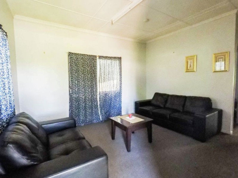 7 Victory Street, Newtown QLD 4350