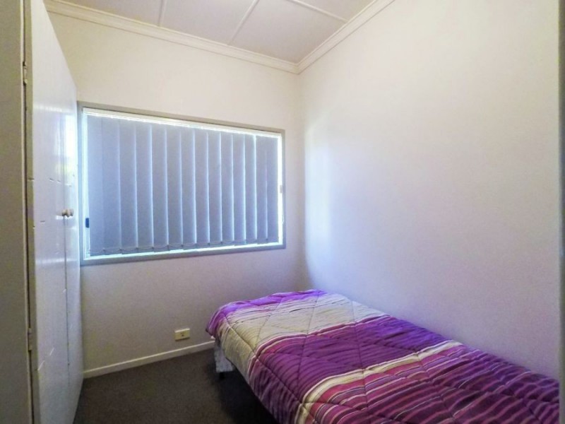 7 Victory Street, Newtown QLD 4350
