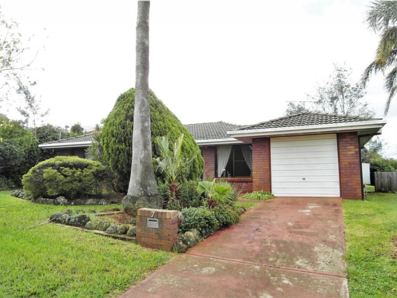 7 Schultz Street, Kearneys Spring QLD 4350