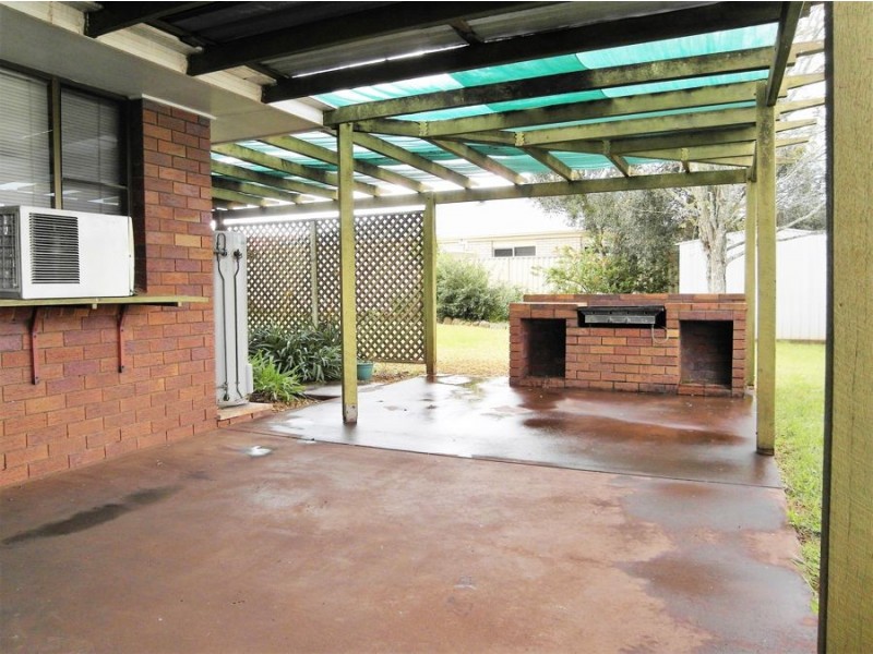 7 Schultz Street, Kearneys Spring QLD 4350