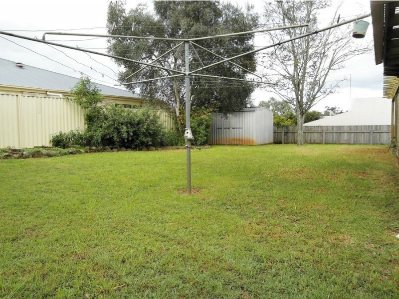 7 Schultz Street, Kearneys Spring QLD 4350